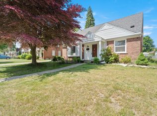 1551 Highview St, Dearborn, MI 48128