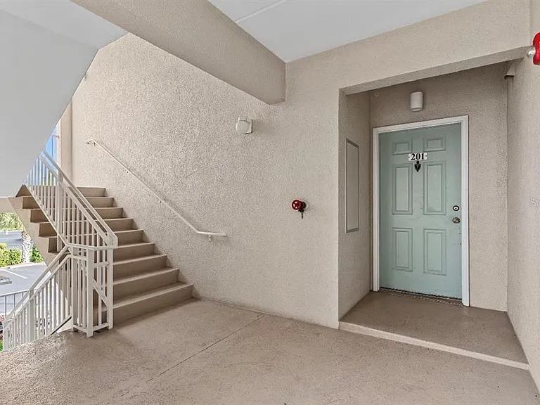 2725 Terra Ceia Bay Blvd #201 — Photo 2