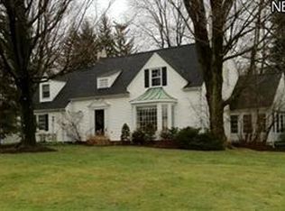 3046 Edgewood Rd, Pepper Pike, OH 44124