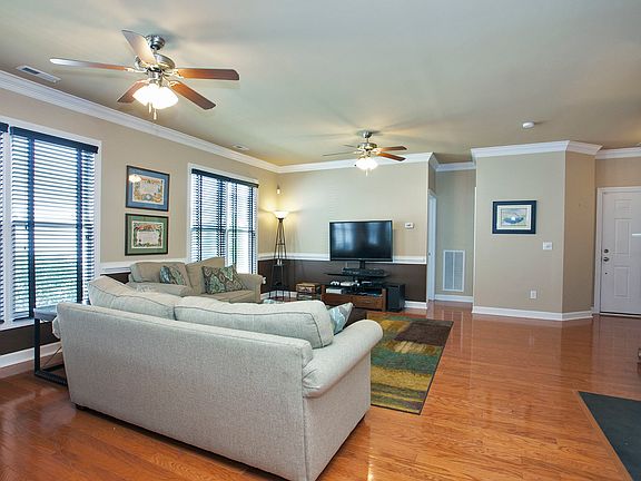 Lots of natural light