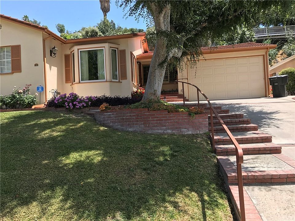 1st image of 736 S Ynez Ave