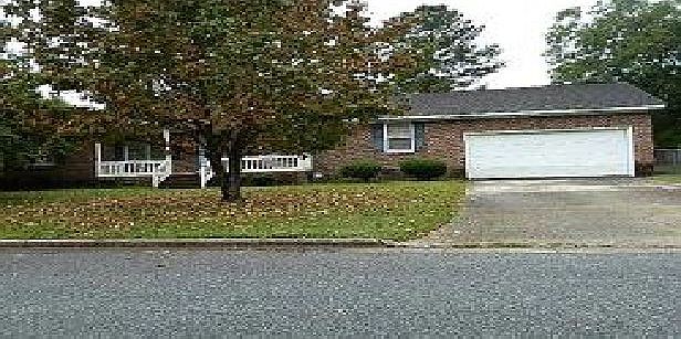 1st image of 211 Patrick St