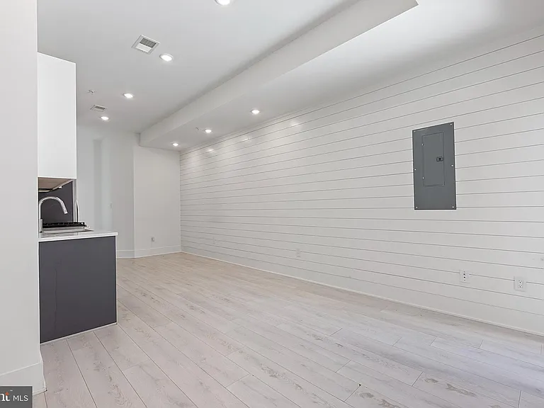 1202 Longfellow St NW #3 — Photo 8