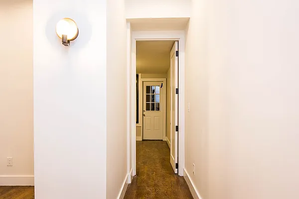 Rented by Nooklyn NYC LLC | media 9