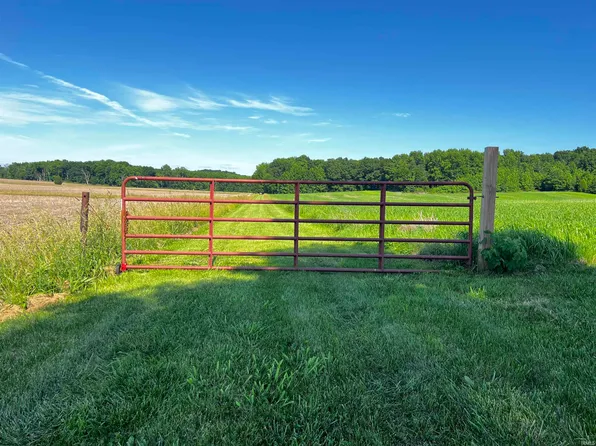 13199 N County Road 275 Rd E, Chrisney, IN 47611