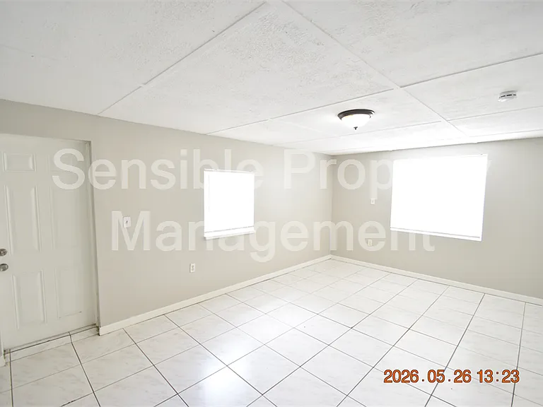 4011 W Marietta St — Photo 9