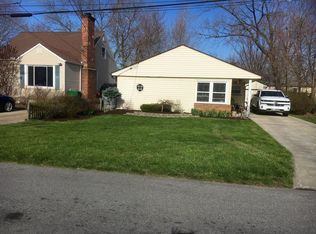 7083 Barton Dr, Mentor, OH 44060