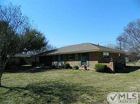 1st image of 1613 Alexander Dr