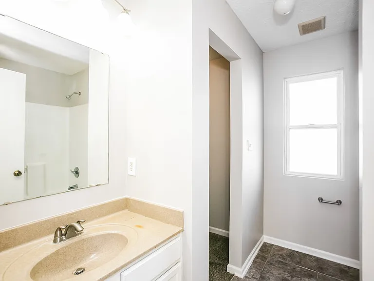 3149 Brandenburg Dr — Photo 11