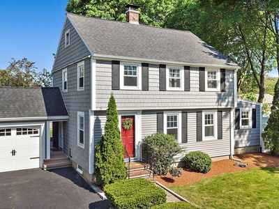 22 Brook St, Reading, MA, 01867