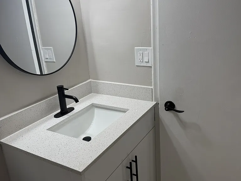 1850 N Congress Ave #207 — Photo 6