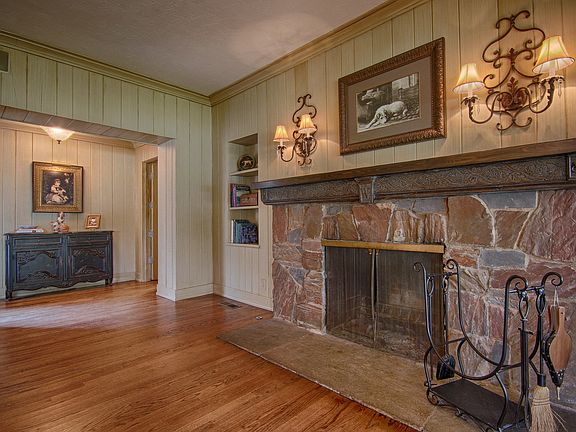 4th image of 103 Lake Aluma Dr