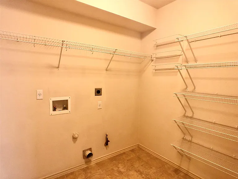 2141 Pearson Way — Photo 22