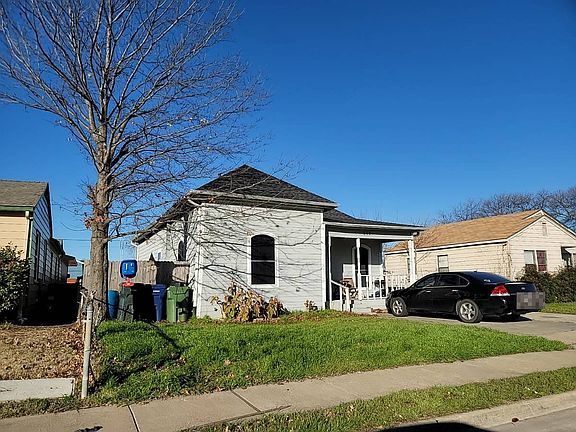 4th image of 517 Clark St