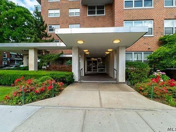 4th image of 7031 108th St Fl 2