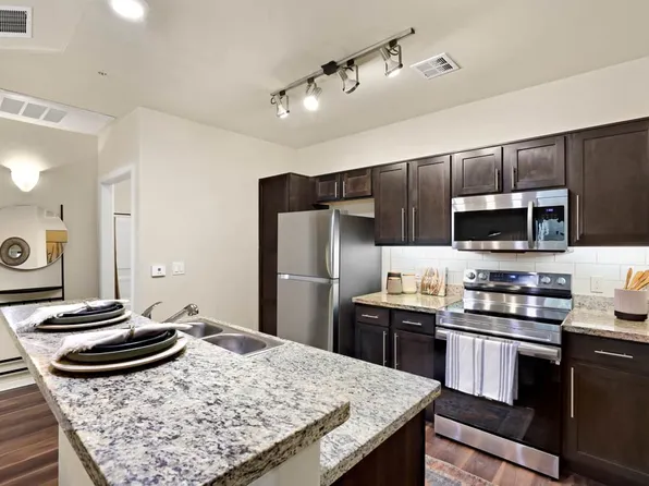 Cortland on the Loop