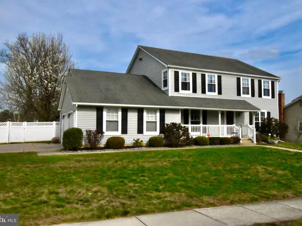 44 W Brookline Dr, Clementon, NJ 08021