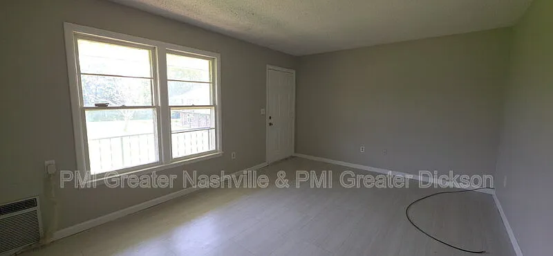 2 bed, 1.0 bath, 780 sqft, $750 — Photo 3