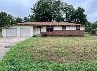 1516 Eastgate Est, Van Buren, AR 72956