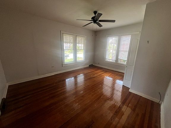 5th image of 119 Elliott St