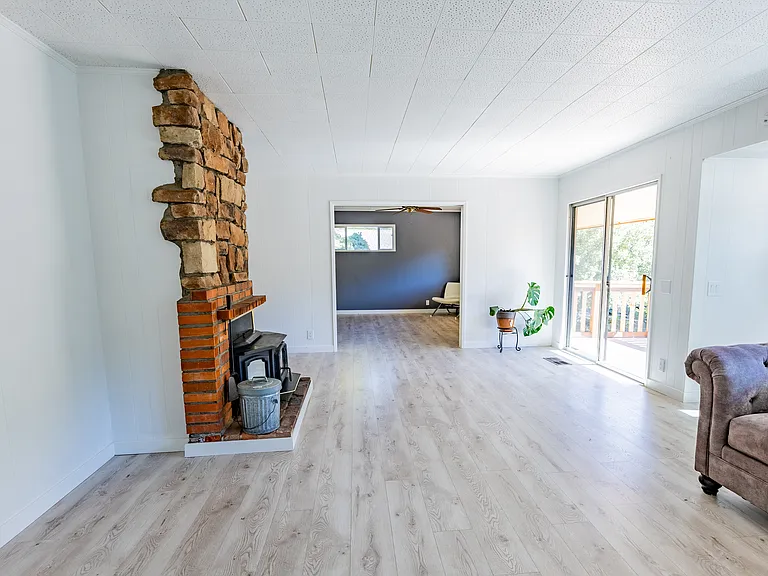 3227 Salton Vista Dr — Photo 8