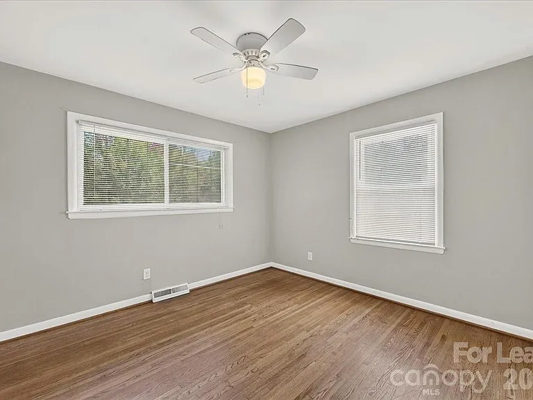 3237 Harrow Pl — Photo 29