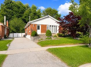 81 Farmbrook Rd #BASEMENT, Toronto, ON M1J2S6