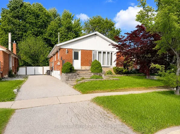 81 Farmbrook Rd #Basement, Toronto, ON M1J 2S6