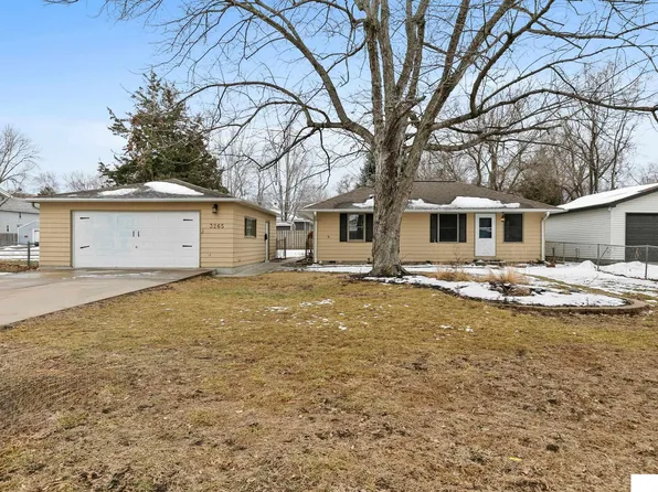 3265 Center St, Lincoln, NE 68503