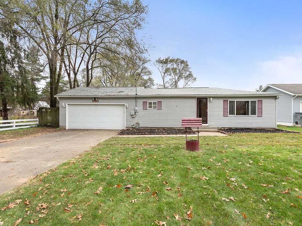 1st image of 25063 Shawn Dr