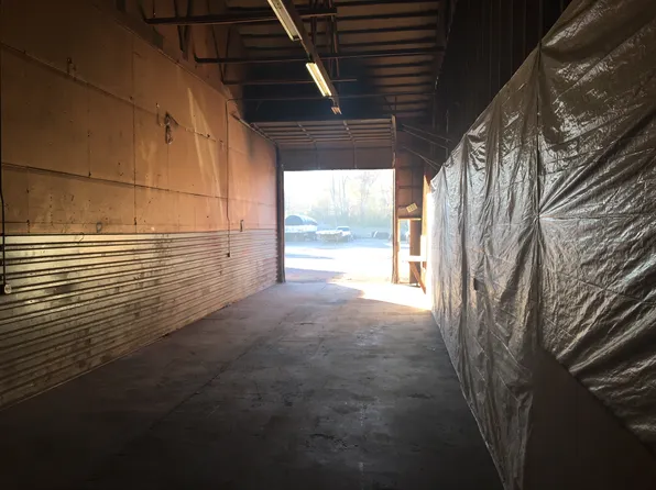 209 N Colfax St Bldg 1, Griffith, IN 46319