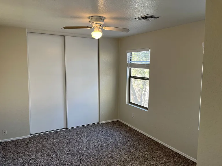 9441 W Jamestown Rd — Photo 8
