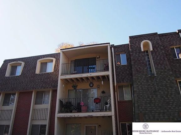 3rd image of 1220 S 120th Plz APT 101