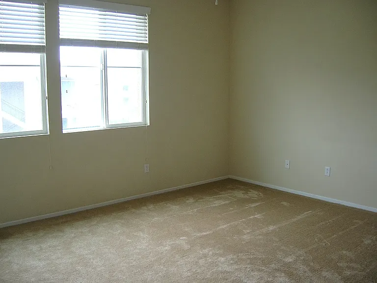 25514 Wharton Dr — Photo 5