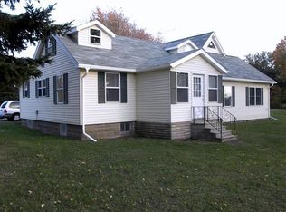 6514 Naomi Rd, Eau Claire, MI 49111