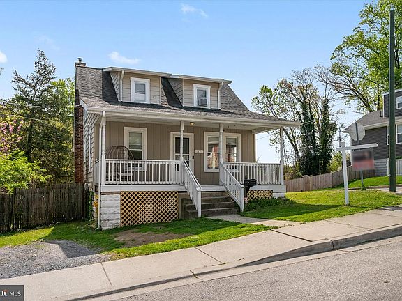 2nd image of 37 Patapsco Rd