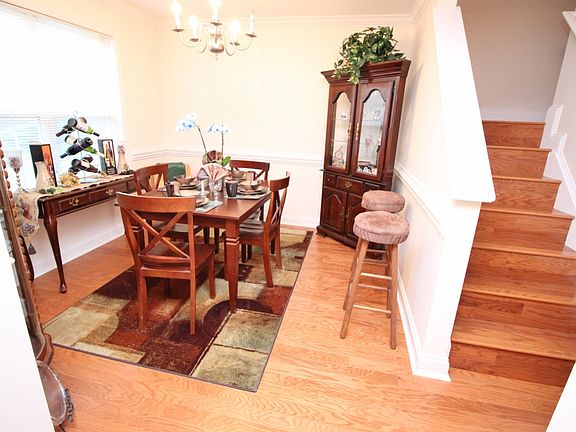 4th image of 2755 Amber Crest Dr