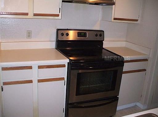 5th image of 4200 Thornbriar Ln APT E203