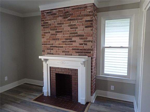 4th image of 513 12th St