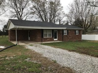 138 Spring Valley Rd, McMinnville, TN 37110