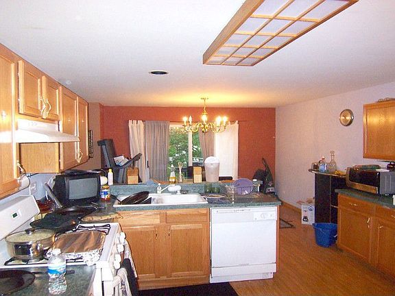 3rd image of 1449 Meadowsedge Ln