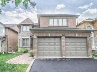 37 Bobcat St, Brampton, ON L6R 1C8
