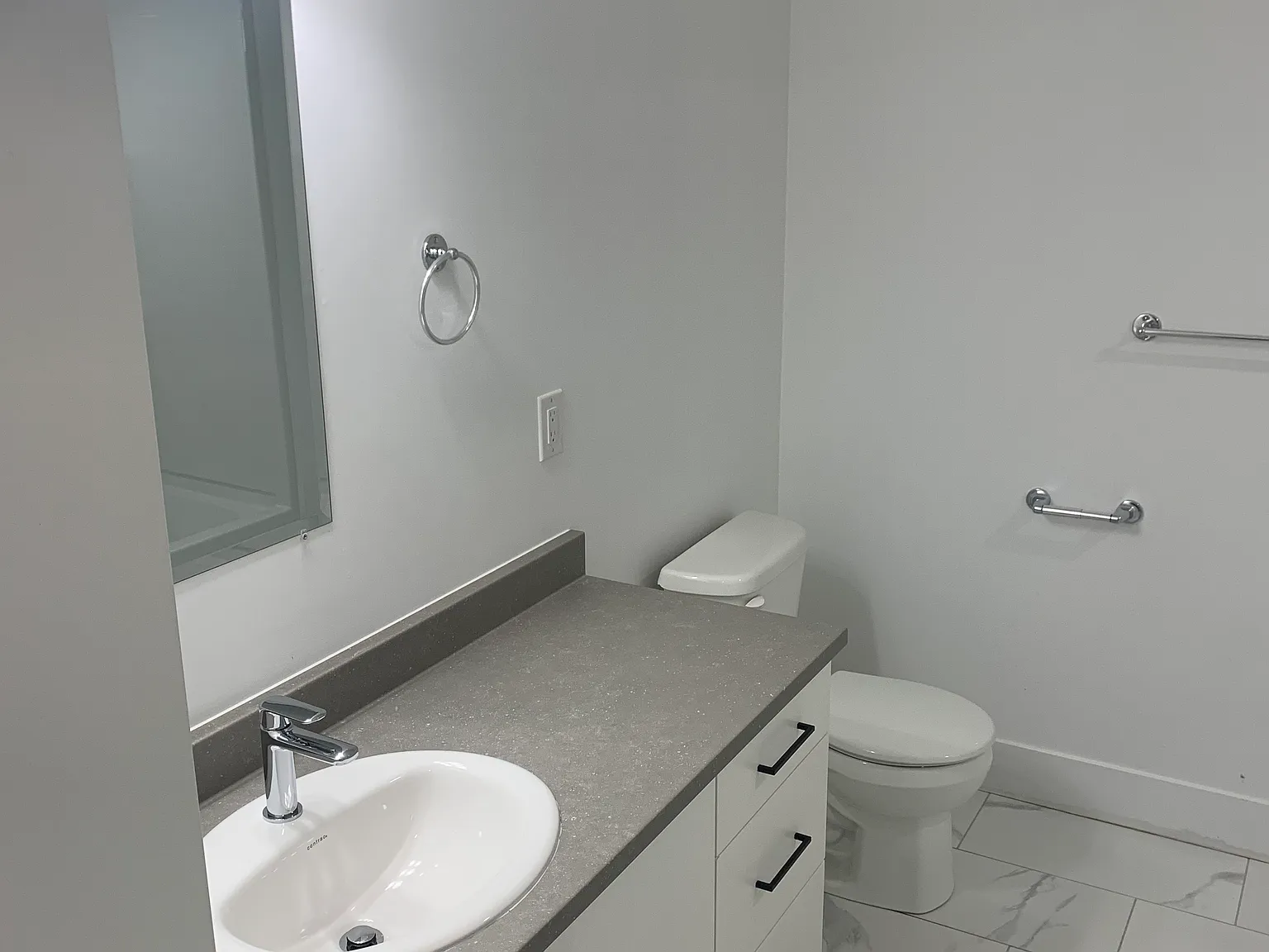 3 bed, 1.5 bath, 1400 sqft, $1,950 — Photo 4
