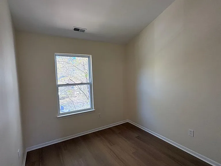 4211 Huntshire Rd — Photo 17