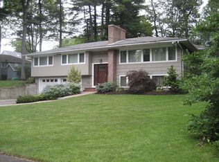 146 Livingston Cir, Needham, MA 02492