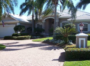 230 Cuddy Ct, Naples, FL 34103