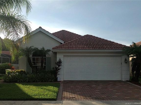 2nd image of 837 SW Munjack Cir