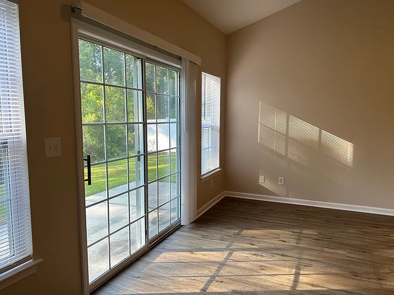159 Coldwater Cir — Photo 18