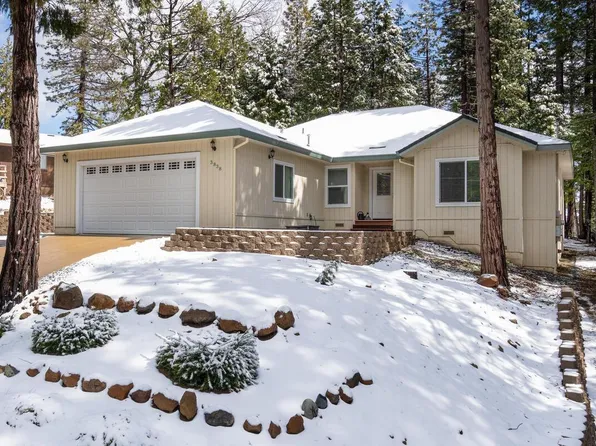 3838 Garnet Rd, Pollock Pines, CA 95726