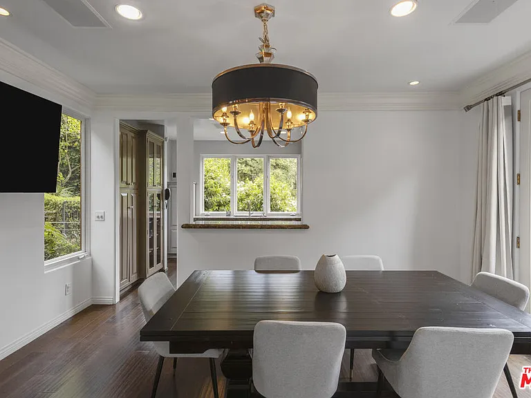 10023 Westwanda Dr — Photo 26